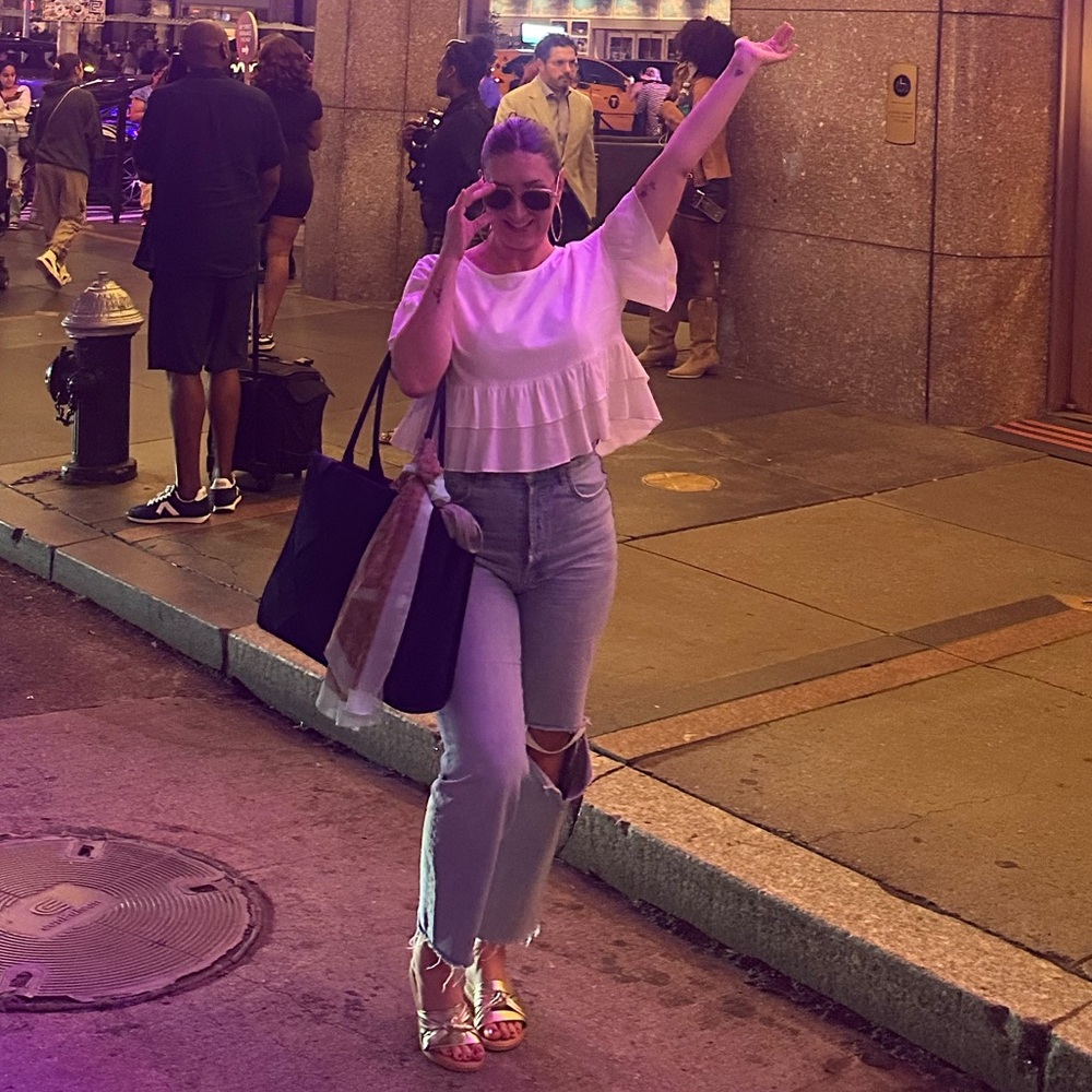 Meet your Posher, Lauren